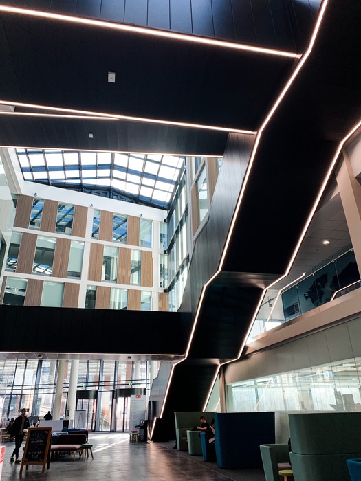Love the lines in these shots of our Business School 😍圖片